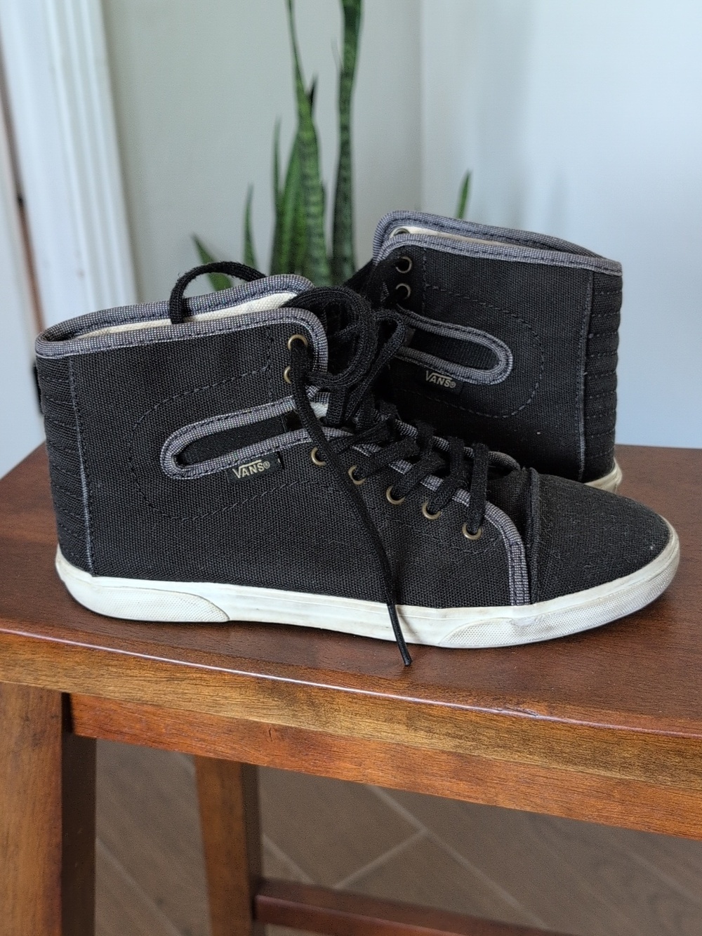 Vans hadley Black High-Top Sneakers Shoes  Size 7